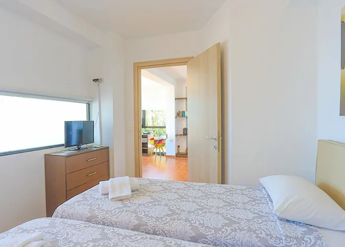 Kalma Dio Nea Moudania